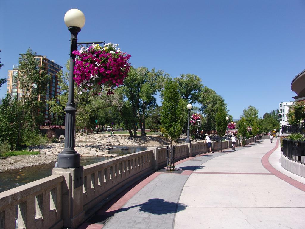 Plaza Resort Club Reno Exterior photo